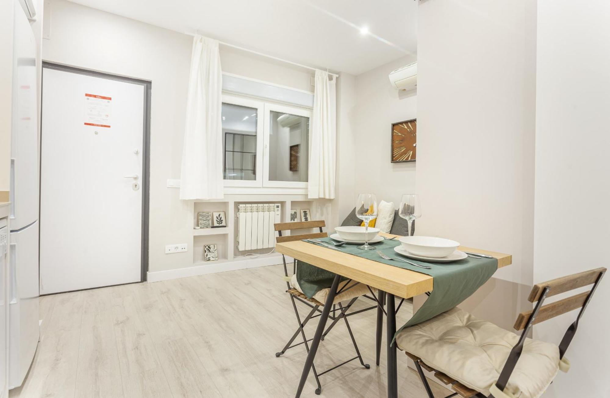 Apartamento Bernabeu Comfort En Мадрид Екстериор снимка