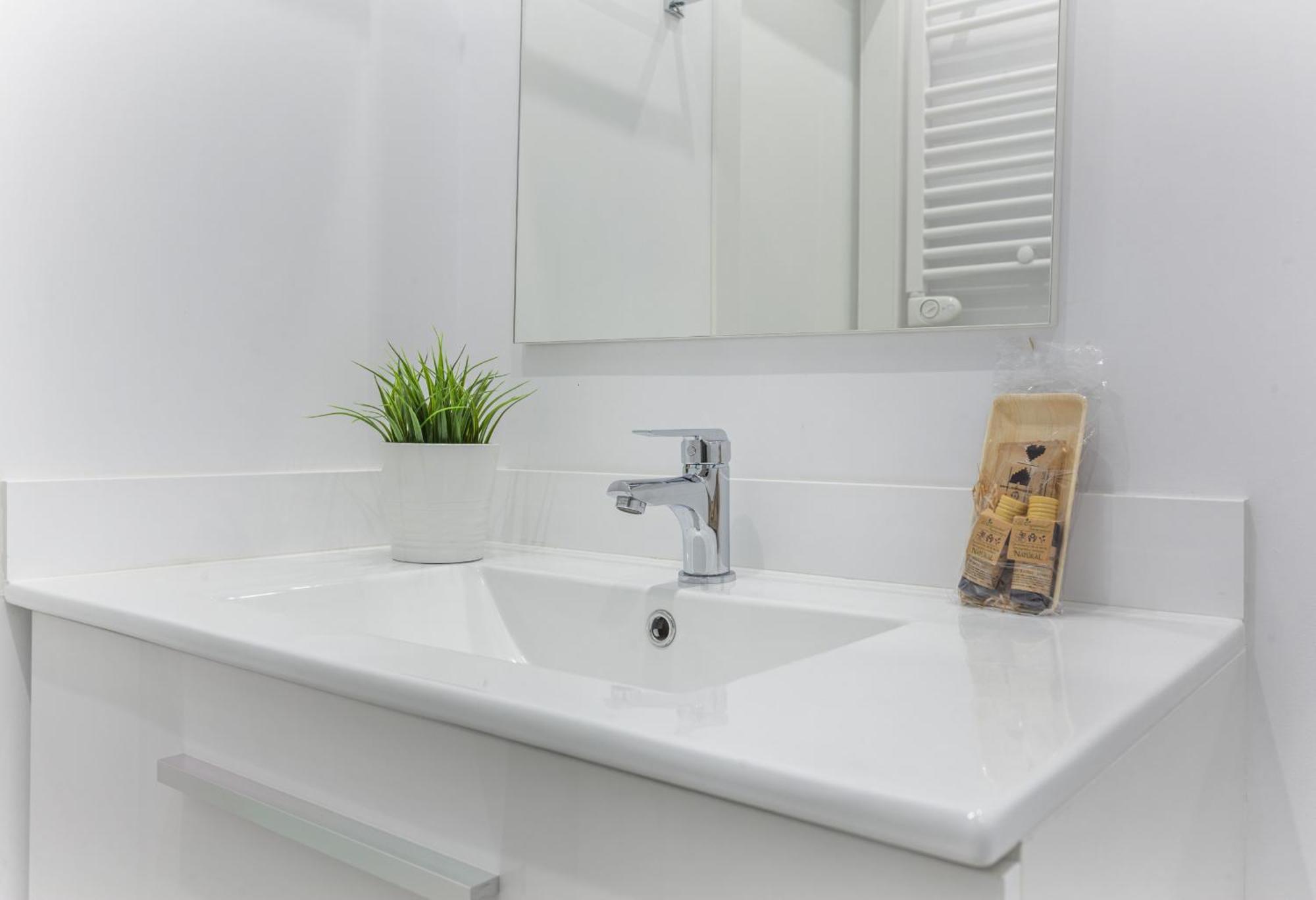 Apartamento Bernabeu Comfort En Мадрид Екстериор снимка